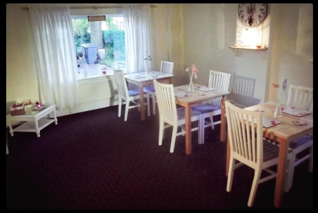 Broad Oaks B&B Solihull Eksteriør bilde